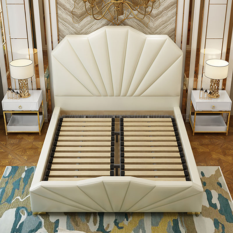 ラグジュアリーベッド