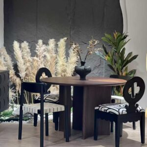 French Vintage Solid Wood Round Dining Table Set - Clover Backrest Chairs with Walnut Finish for Modern Home, Cafe & Designer Space