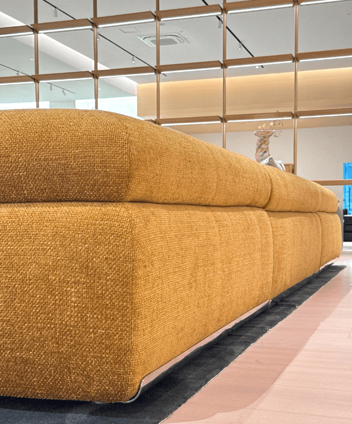 Modern Modular Sectional Sofa with Rounded Arms Modern modular sectional sofa with rounded arms
