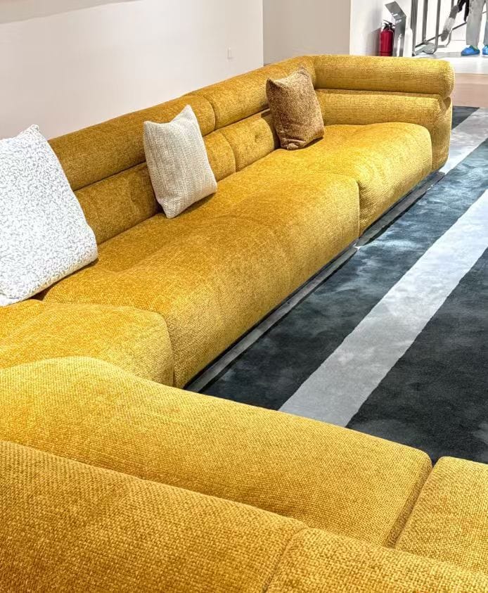 Modern Modular Sectional Sofa with Rounded Arms Modern modular sectional sofa with rounded arms